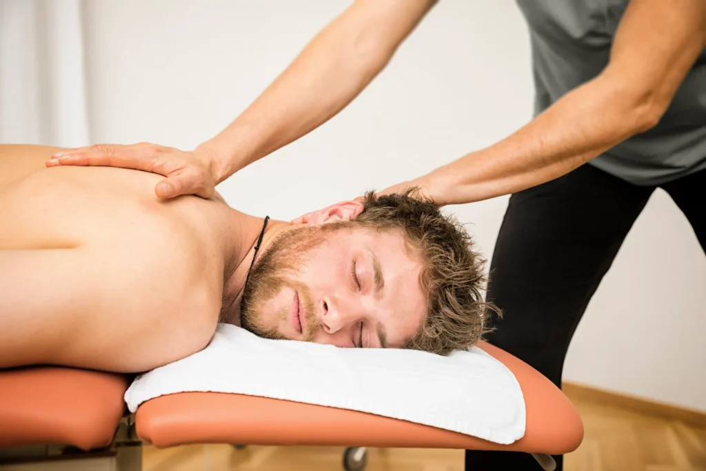 Thérapie manuelle médicale de réhabilitation et rééducation fonctionnelle